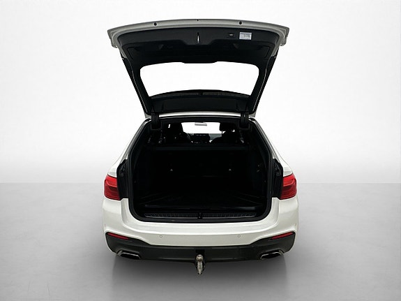 BMW 530i 9 of 30