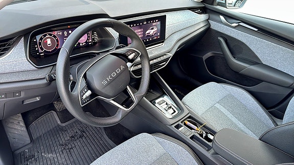 Skoda Octavia 7 of 12