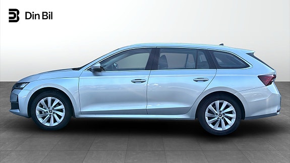 Skoda Octavia 2 of 12