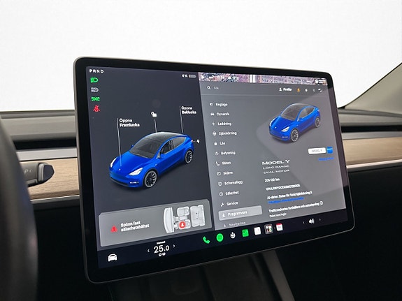 Tesla Model Y 19 of 30