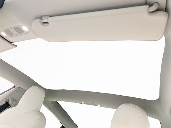 Tesla Model 3 14 of 30