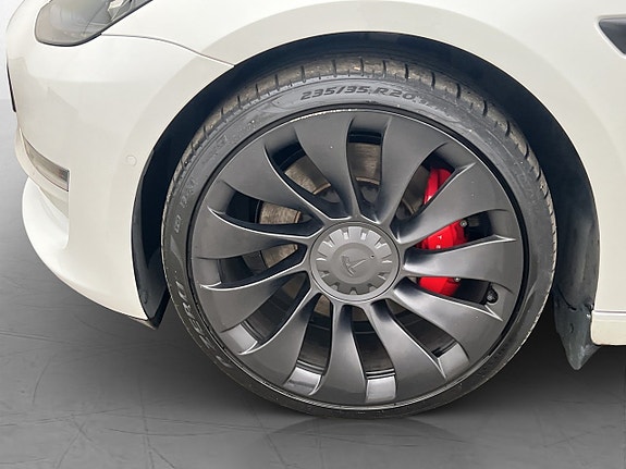 Tesla Model 3 30 of 30