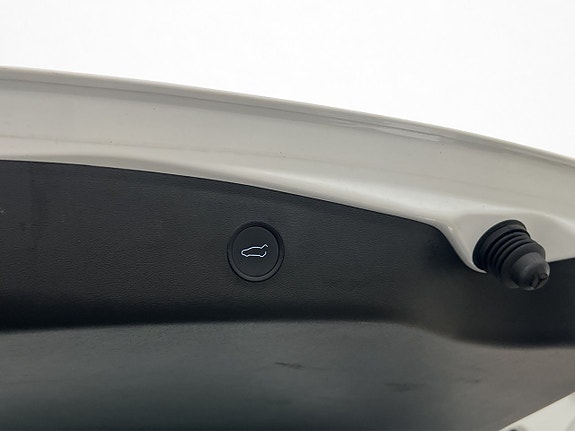 Tesla Model 3 28 of 30