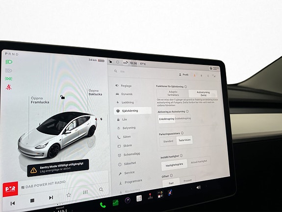 Tesla Model 3 21 of 30