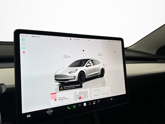 Tesla Model 3 15 of 30