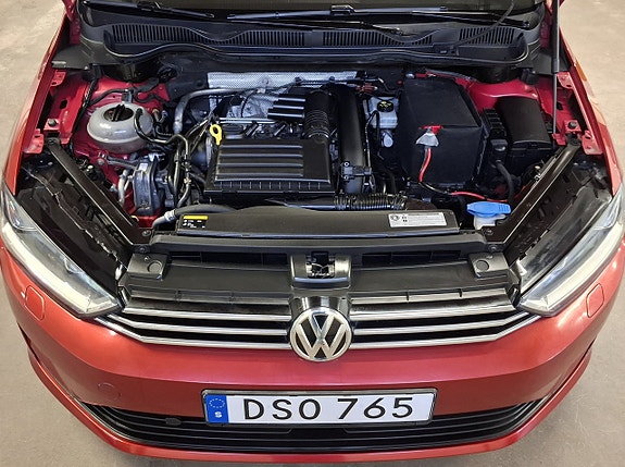 Volkswagen Golf Sportsvan 17 of 28