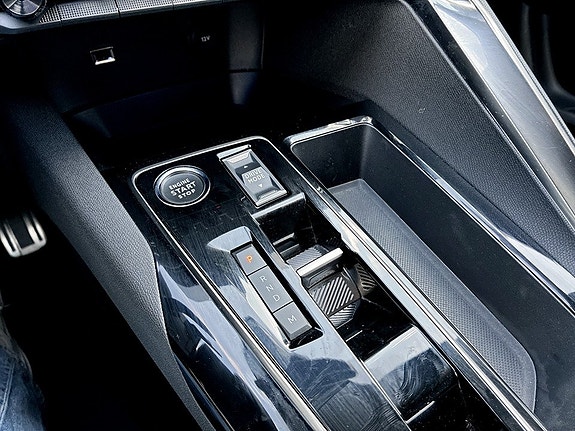Peugeot 5008 10 of 15
