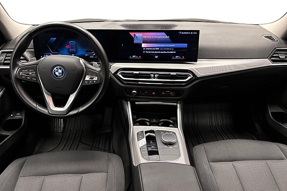 BMW 330e 11 of 15