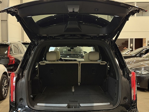 Cadillac XT6 350T 8 of 27