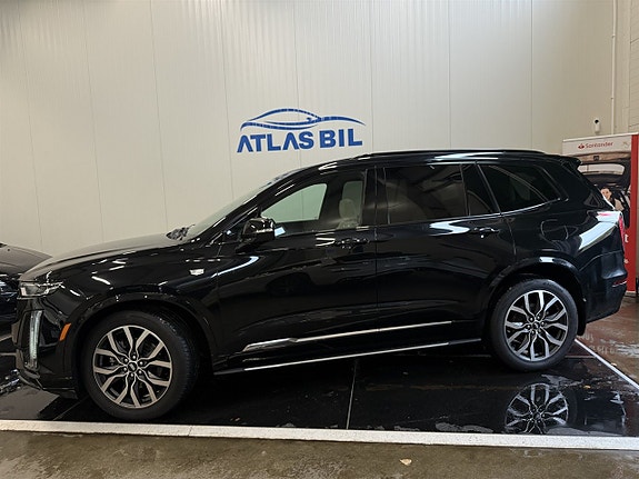 Cadillac XT6 350T 2 of 27