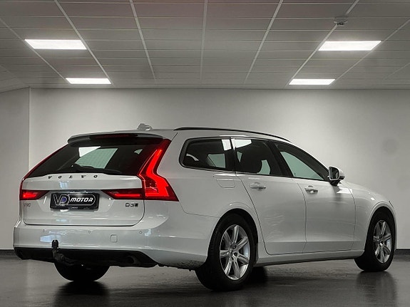 Volvo V90 6 of 22