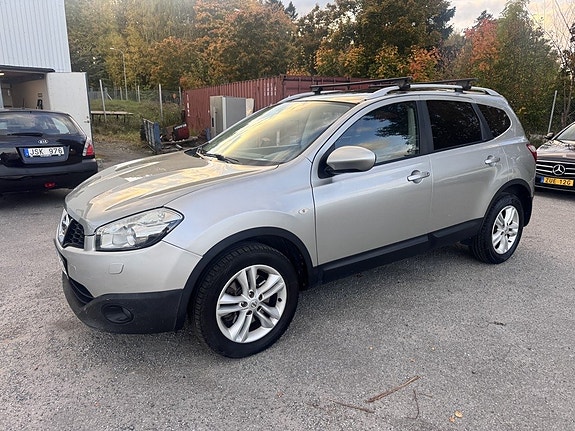 Nissan Qashqai+2 3 of 5