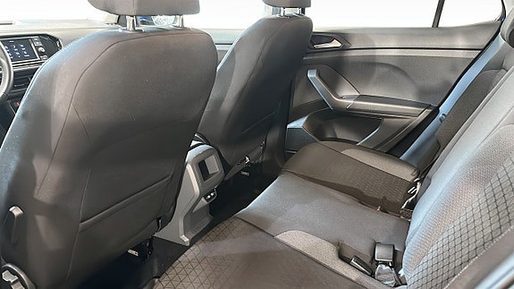 Volkswagen T-Cross 12 of 19