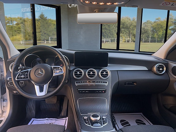 Mercedes-Benz C220 d 13 of 21