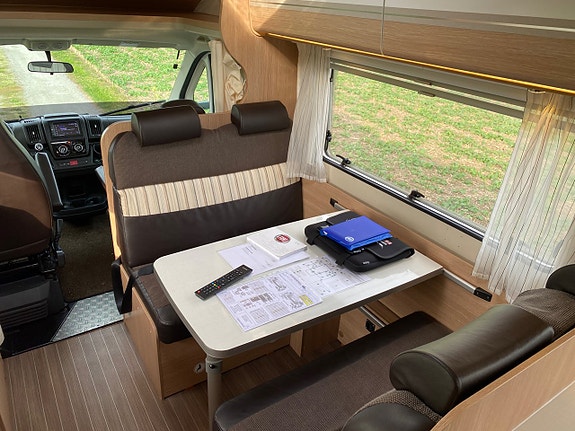 Sunlight A 72 B körkort 3500kg/ 6 bälten/ Solceller 11 of 30
