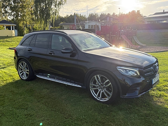 Mercedes-Benz GLC220 d 3 of 9