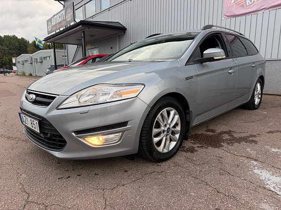 Ford Mondeo 2 of 25