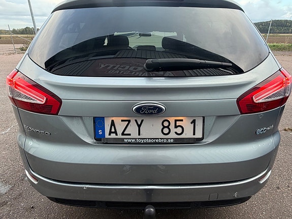 Ford Mondeo 8 of 25