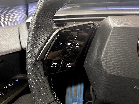 Peugeot 5008 8 of 19