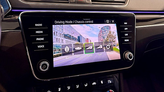 Skoda Superb 20 of 30