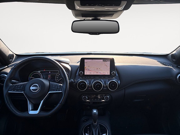 Nissan Juke 12 of 17