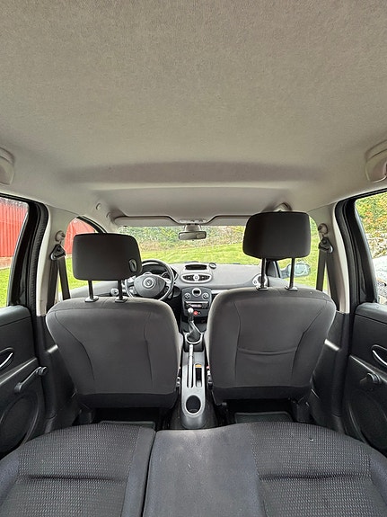 Renault Clio 8 of 8