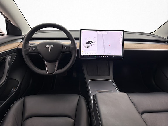 Tesla Model 3 15 of 30