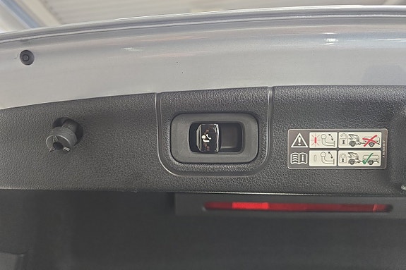 Mercedes-Benz C220 d 26 of 30