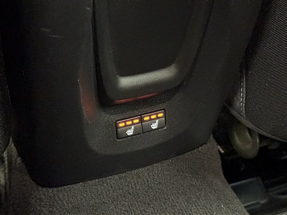 Volvo V40 19 of 19
