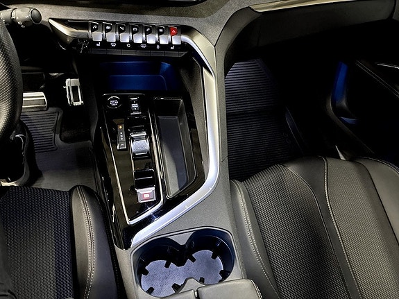 Peugeot 3008 13 of 19