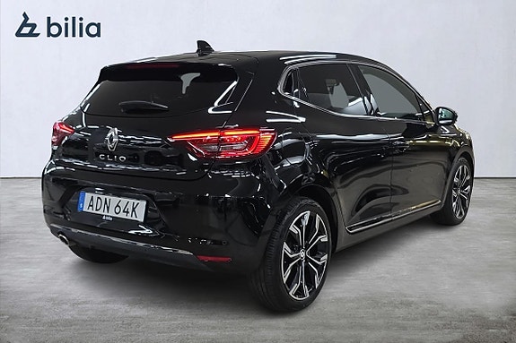 Renault Clio 19 of 21
