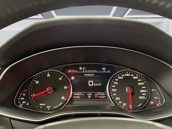 Audi A6 12 of 17