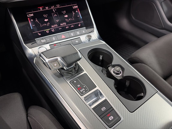Audi A6 15 of 17
