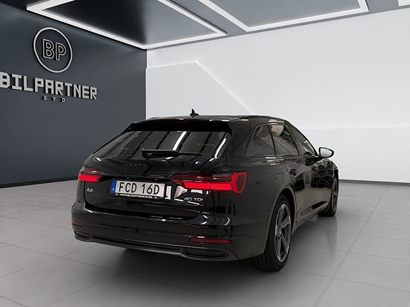Audi A6 4 of 17