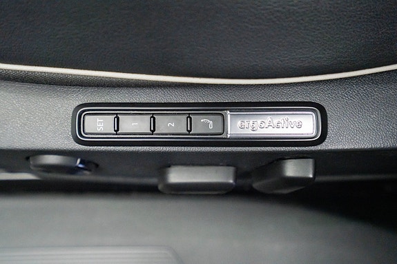 Volkswagen ID.4 GTX 14 of 23