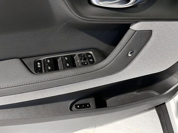 Polestar 2 14 of 24