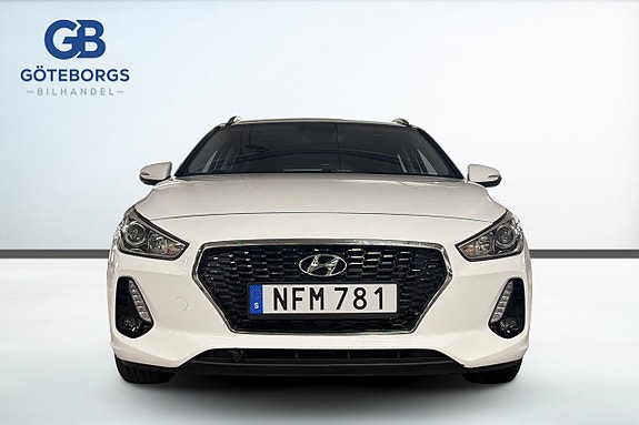 Hyundai i30 8 of 17