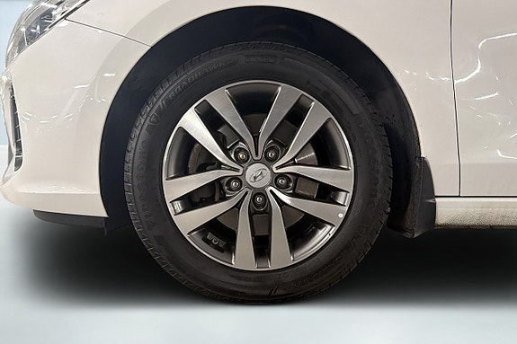 Hyundai i30 7 of 17