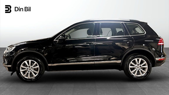 Volkswagen Touareg 2 of 12