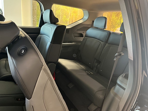 Kia EV9 16 of 24