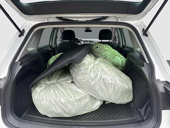 Volkswagen Tiguan 10 of 15