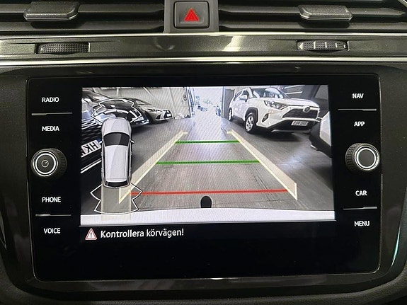 Volkswagen Tiguan 14 of 15