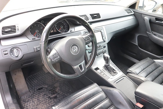 Volkswagen Passat 5 of 9