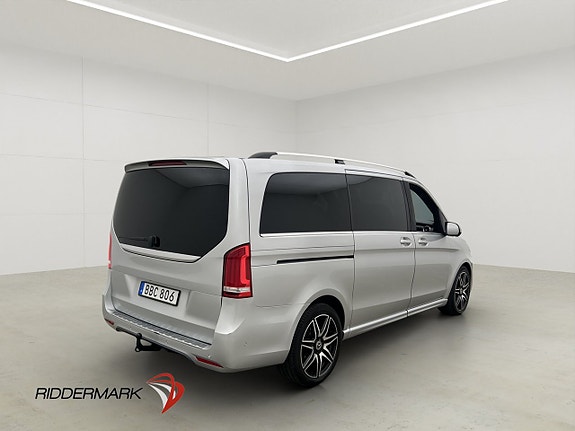 Mercedes-Benz V250 10 of 30