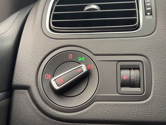 Volkswagen Polo 20 of 25