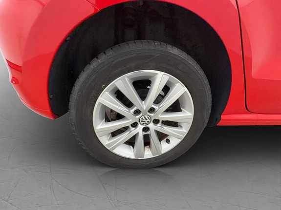 Volkswagen Polo 24 of 25