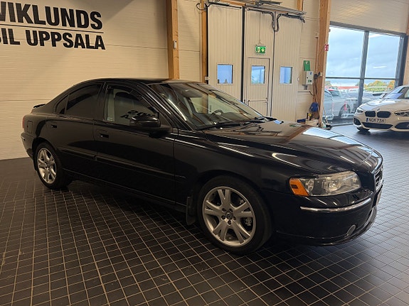 Volvo S60 3 of 12