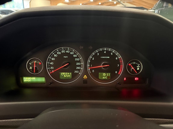 Volvo S60 10 of 12