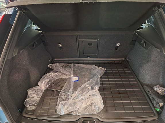 Volvo XC40 9 of 9