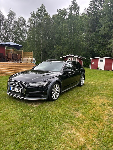 Audi A6 allroad 2 of 4